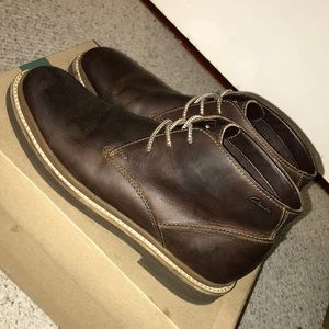 Clarks Bushacre Ridge (Beeswax)